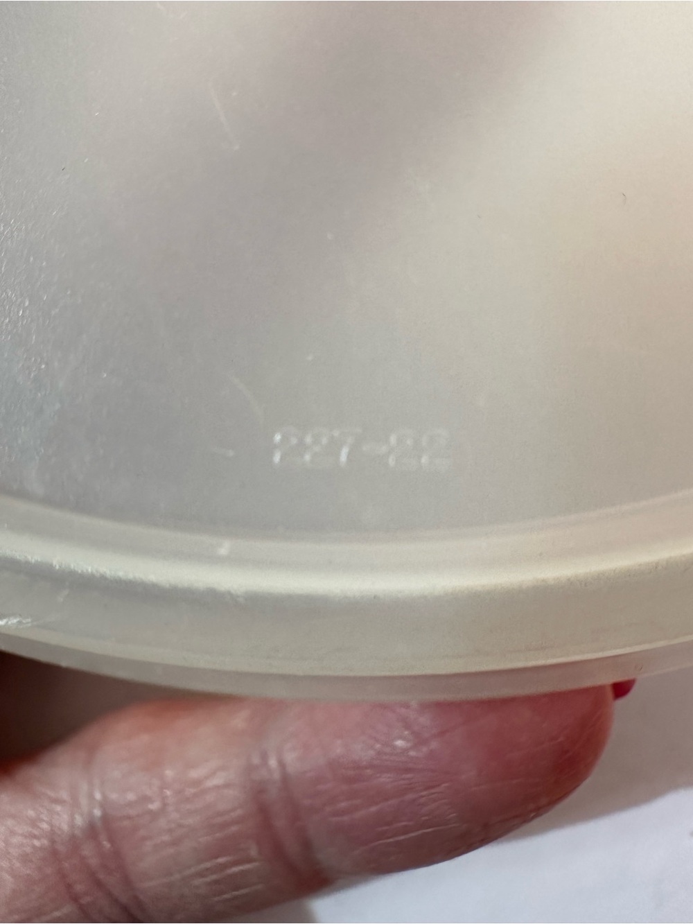 Vintage Lot Of 2 Tupperware Sheer Clear Replacement Lids 227 & 238 Preowned - Picture 2 of 8